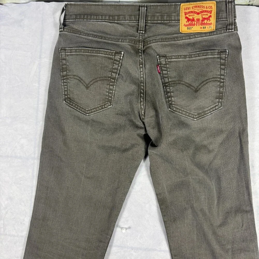 Levi's 511 Men's Straight Leg Jeans Charcoal Gray Denim Zip Fly 5-Pocket W33 L32